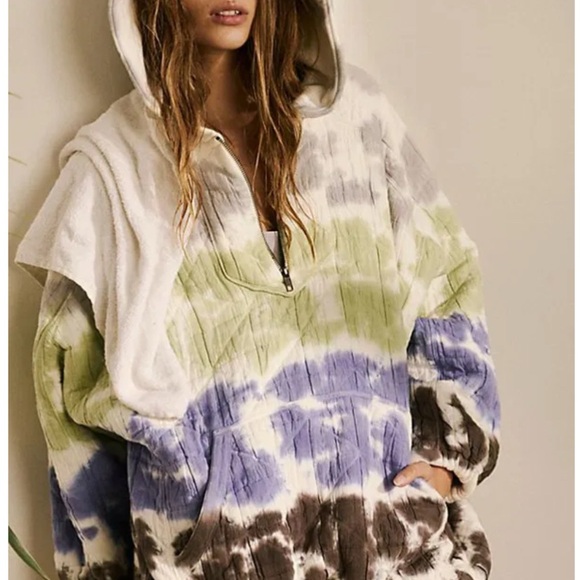 FP Movement by Free People Trapped in Paradise Hoodie - Picture 4 of 14